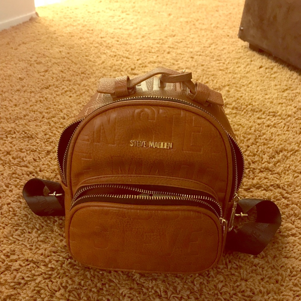 Mini Steve Madden backpack